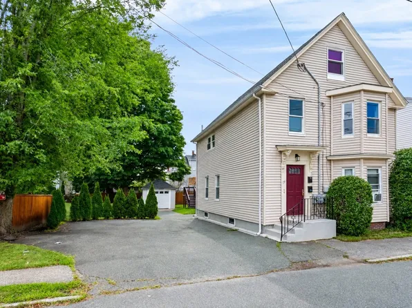 19 Charnock St #2, Beverly, MA 01915