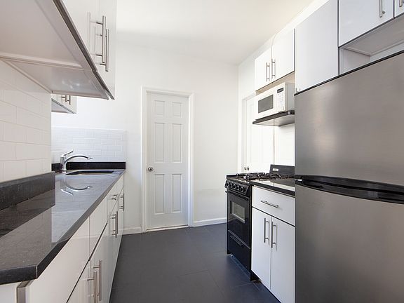 2nd image of 88 2nd Ave APT 15