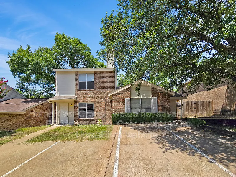147 Country Bend Dr
