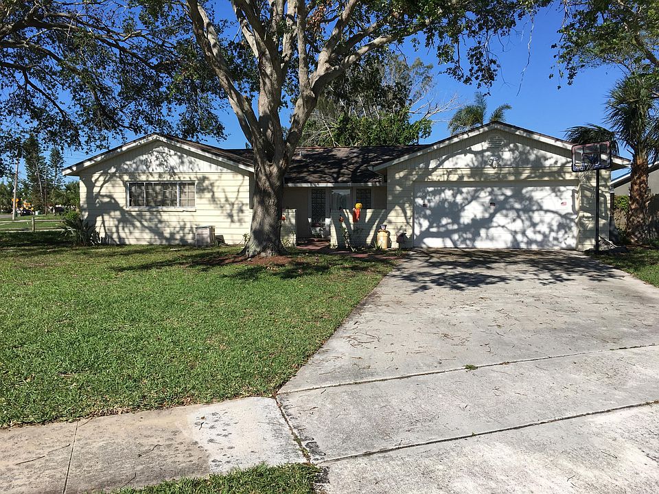 1st image of 1065 Montego Bay Dr N