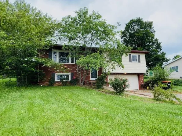 6365 Brentcrest Dr, Nashport, OH 43830