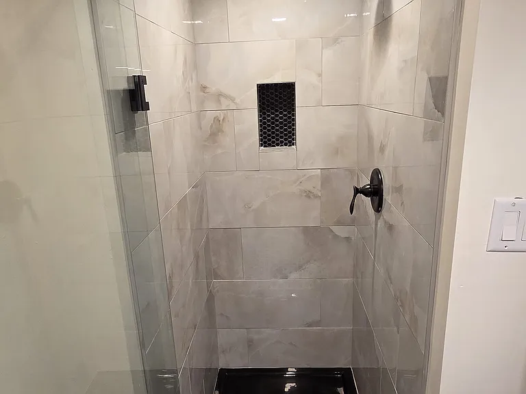 7429 N Claremont Ave #B — Photo 10
