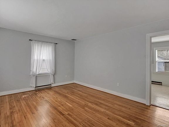 3rd image of 1805 Accomac St