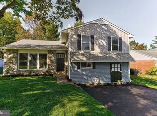 1611 Rose Glen Rd, Havertown, PA 19083