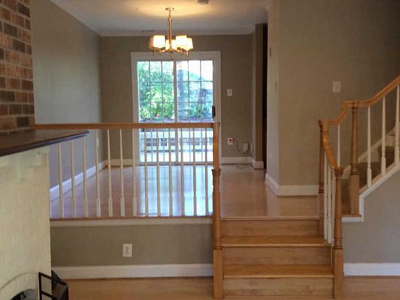 3rd image of 9814 Oakdale Woods Ct
