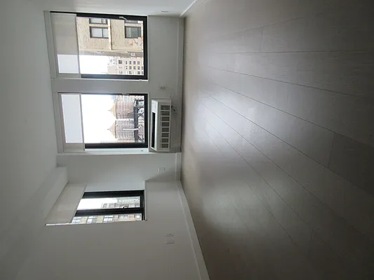 Rented by The Marketing Directors (Arias) | media 37