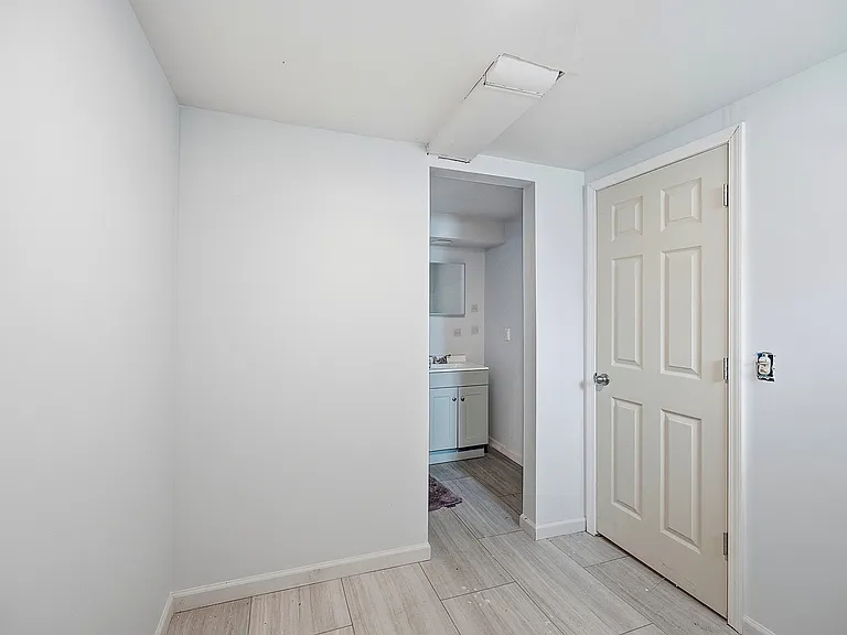 4092 Trebor Dr — Photo 15