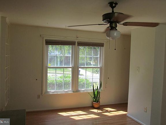 4th image of 8328 Syracuse Cir