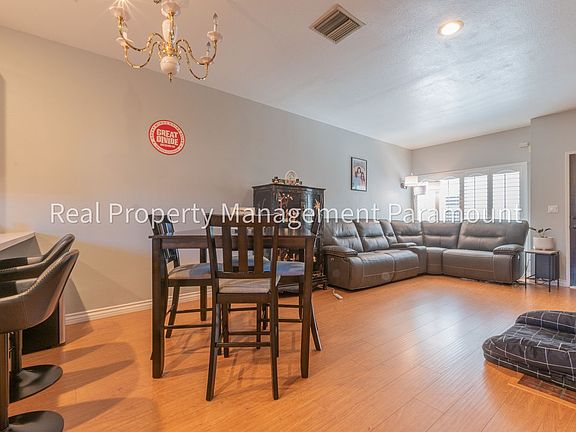 5th image of 856 W Beach Ave Unit 17