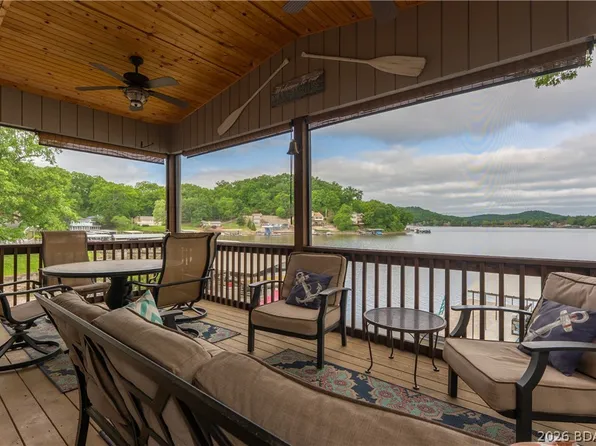 205 Shoe Lace Dr, Camdenton, MO 65020