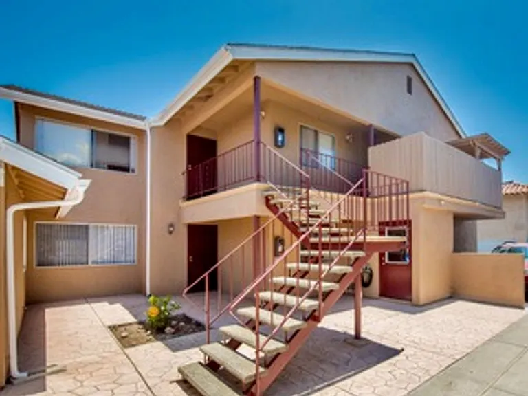 7282 La Mancha Cir — Photo 12