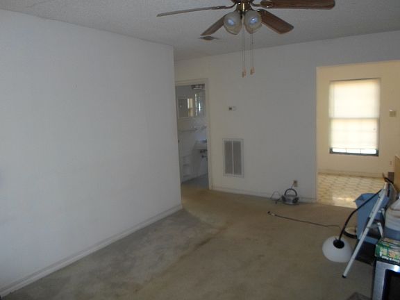 2nd image of 2626 Frazier Ave