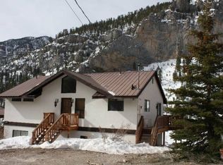 455 Crestview Dr, Mount Charleston, NV 89124
