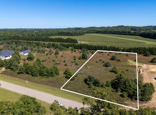 6 Airpark Ln, Mattawan, MI 49071