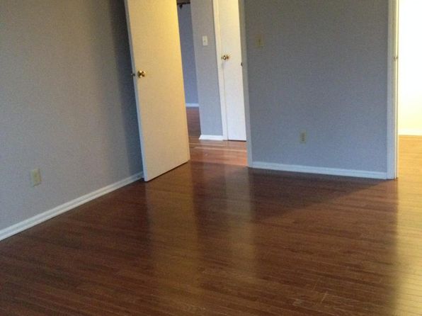 991 Manor Ln UNIT Q