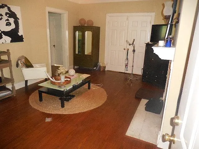 1920 Portland Ave #6 — Photo 9