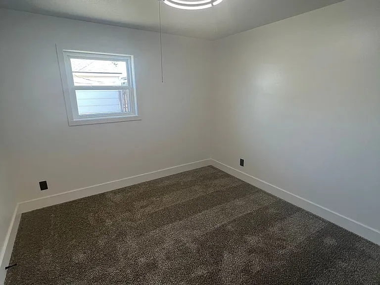 7622 Hermosa Dr — Photo 11