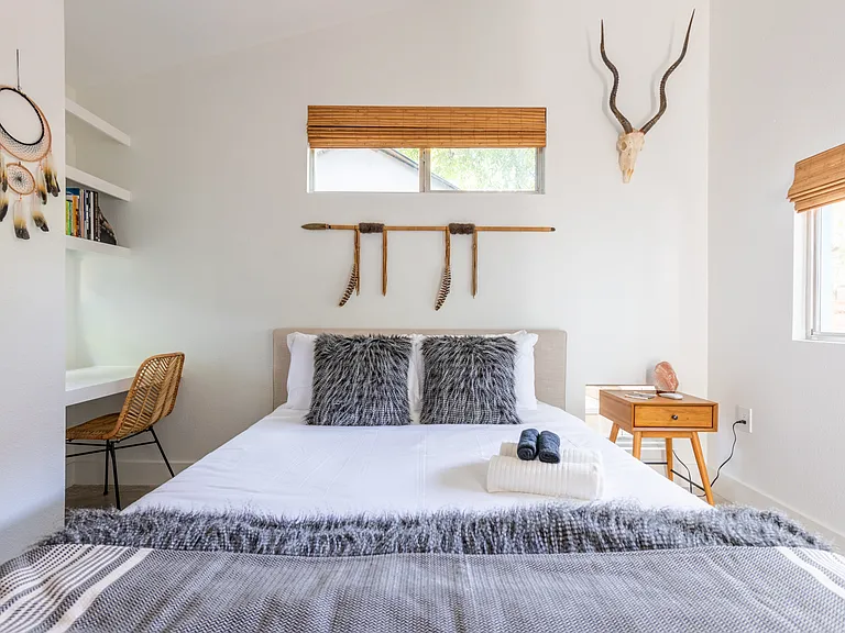 2202 Santa Rosa St — Photo 21
