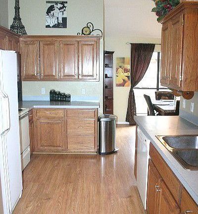 5th image of 214 S Abbey Ln