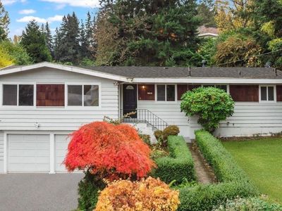 15641 SE 24th St, Bellevue, WA, 98008