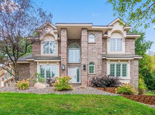 13828 Guild Ave, Apple Valley, MN 55124