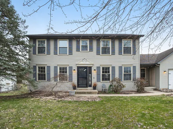 1893 Crabtree Ln, Jenison, MI 49428