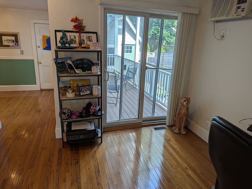 Sliding door to deck