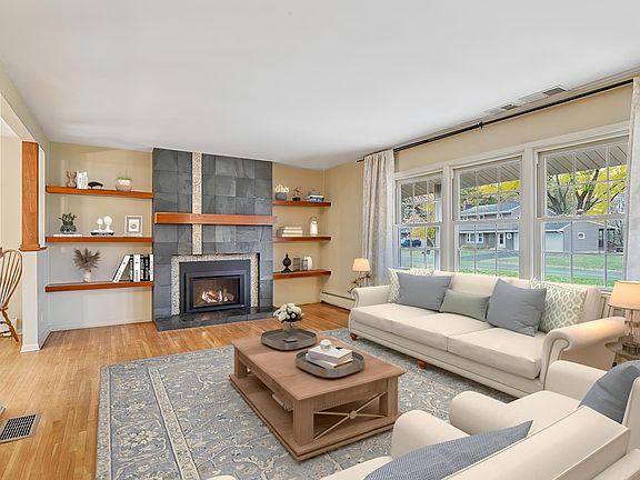 3rd image of 6115 Club Valley Rd