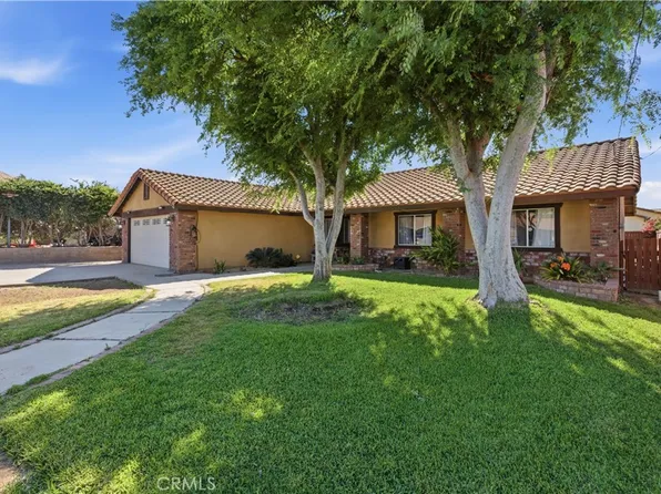 20801 Hollis Dr, Perris, CA 92570