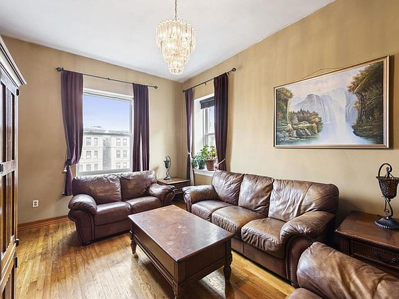 2nd image of 1855 A C Powell Blvd APT 6A