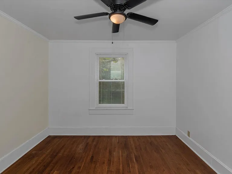 3160 Lake Ave — Photo 23