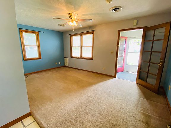 3rd image of 375 2nd Ave