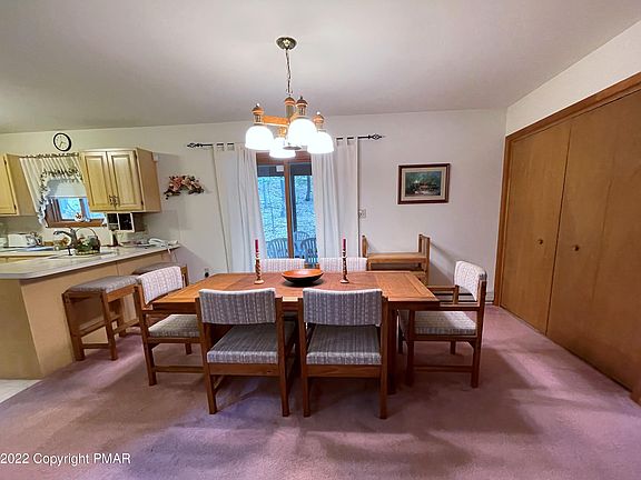 4th image of 216 Summerton Cir