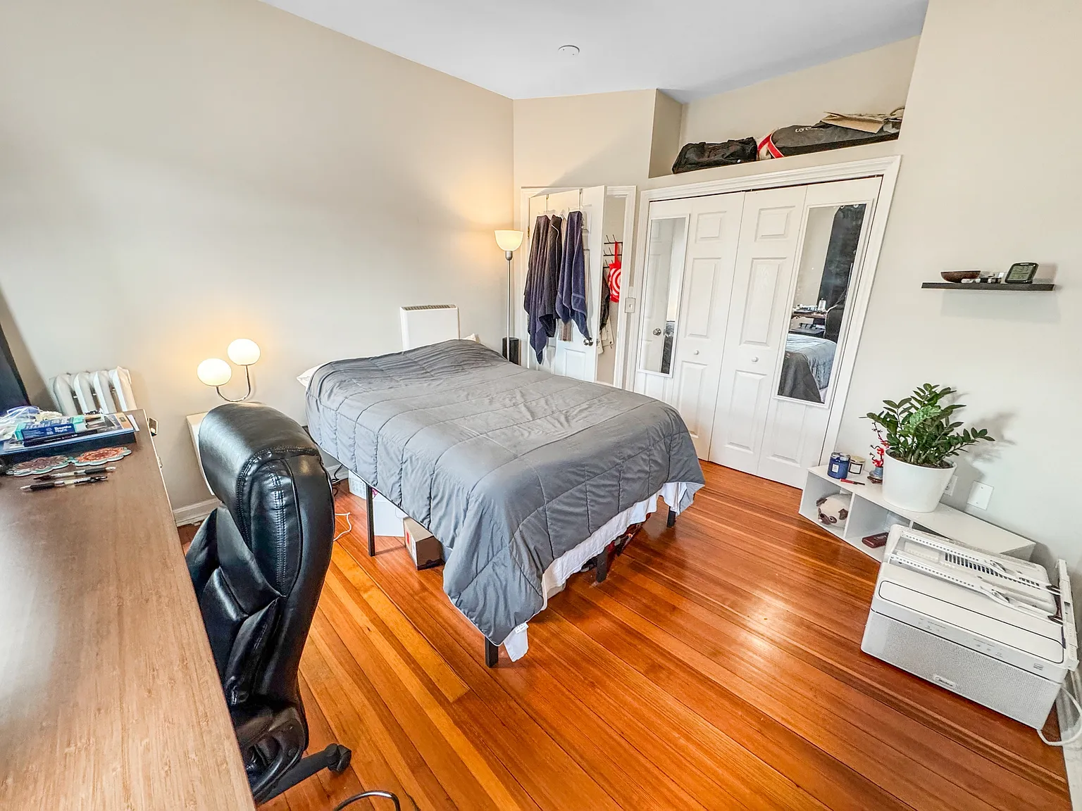 107 Columbia Street - 3 — Photo 4