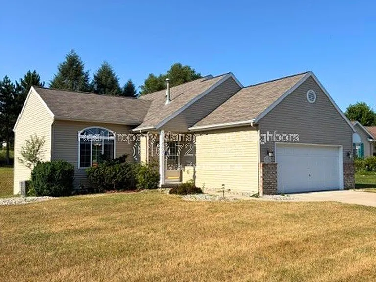 1636 Northbend Dr NE — Photo 16