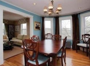 30 Iona St, Boston, MA 02131
