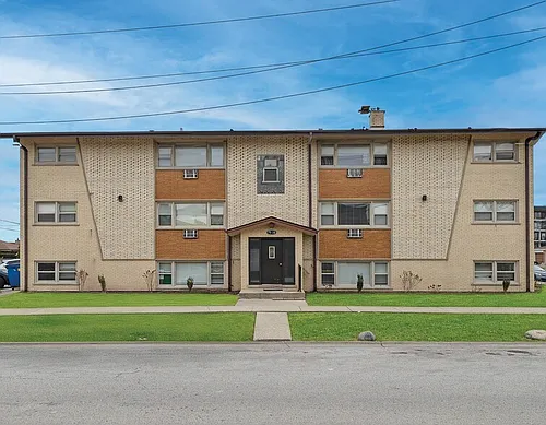 7538 W Lawrence Ave #1NE Photo 1 7538 W Lawrence Ave #1NE Photo 1