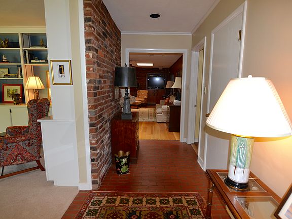 2nd image of 62 Grove Park Cir