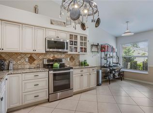 8219 Ibis Cove Cir #A-121, Naples, FL 34119