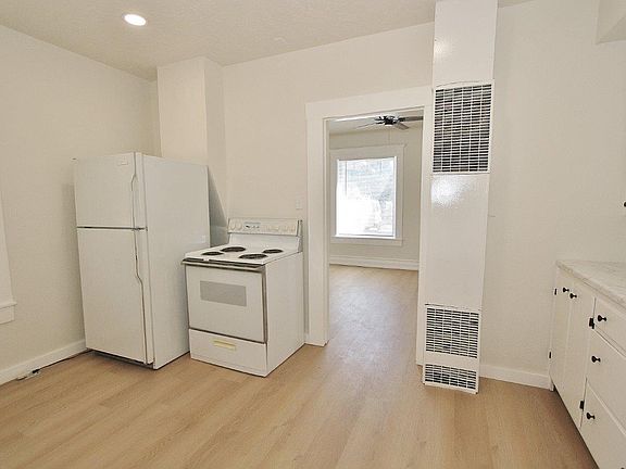 3rd image of 309 N Commercial Ave #311