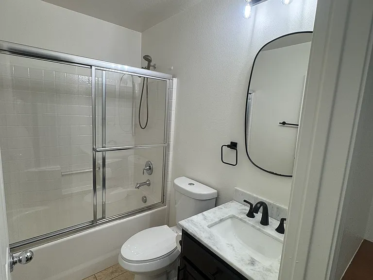 79667 Winsford Dr — Photo 10