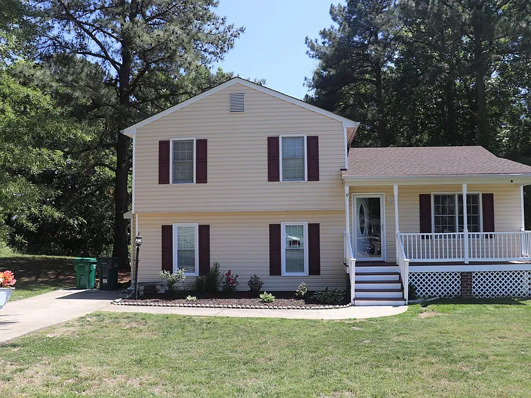 6001 Yates Ln — Photo 2
