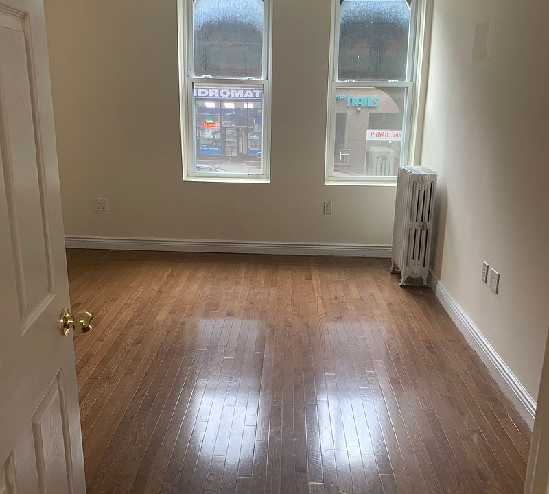 1st image of 28-52 31st St #2