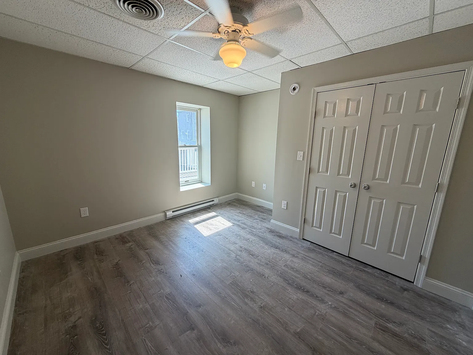111 S Spruce St — Photo 3