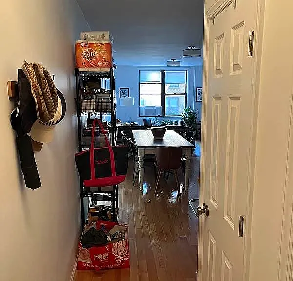 31-72 37th St #5 — Photo 3