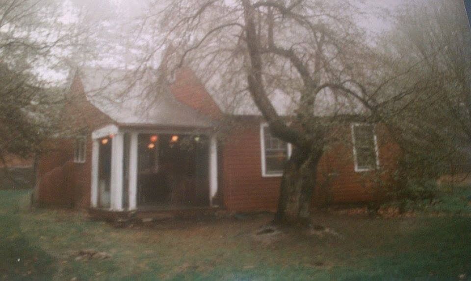 2nd image of 50 Hartland Blvd