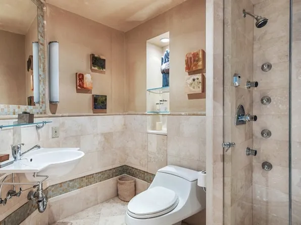 150 West 56th Street image 11 of 14