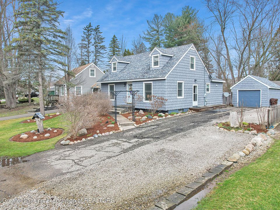 1st image of 4820 Hillcrest Ave