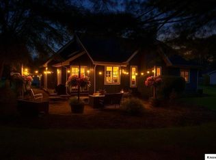 6 Sharon Dr, Mount Vernon, OH 43050