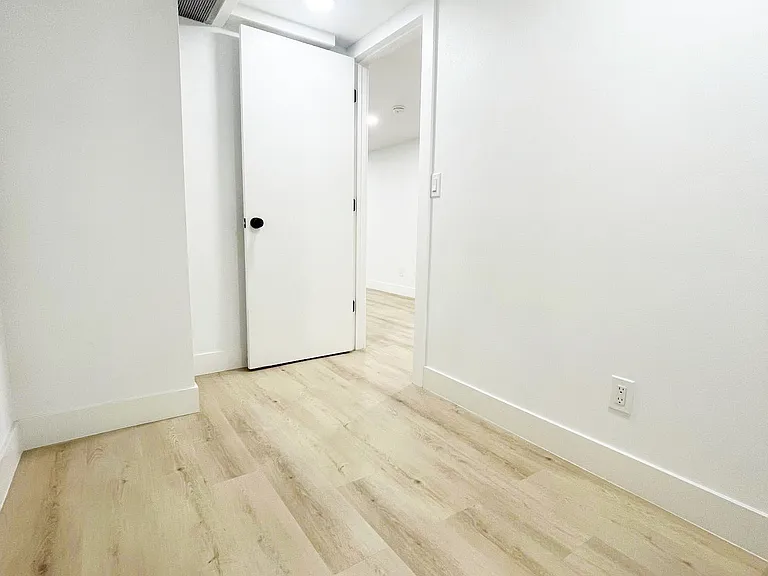 Walk in closet